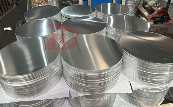 Langlebiger Aluminiumkreis mit einem Durchmesser von 80-1600 mm mit hoher Korrosionsbeständigkeit und hervorragender Bearbeitungsfähigkeit