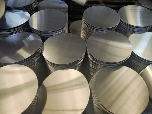 Aluminiumplatte mit hoher Fläche 1050/3003 Legierung O H12 Temperatur CC DC Material Tiefe Zeichnung Rissbeständig kundenspezifischer Durchmesser für Töpfe Pfanne Industriestempel