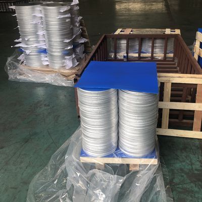 Glatte Oberfläche Hochflächigkeit Aluminium Disc 1050 1060 3003 Legierung, 0,3 ∼6 mm Dicke, individuelle Größe Aluminiumleere für Lampenbedeckung & Töpfe