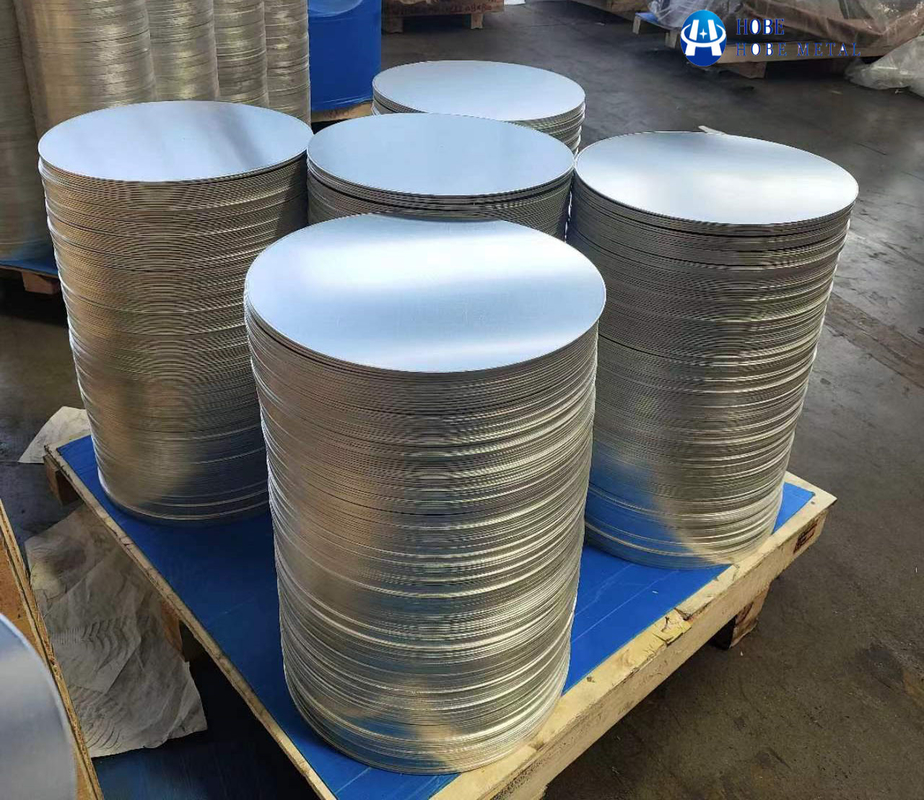1050 1060 1070 1100 3003 8011 Warm/Kaltgewalzter Aluminiumkreis für Kochgeschirr Seit 1999