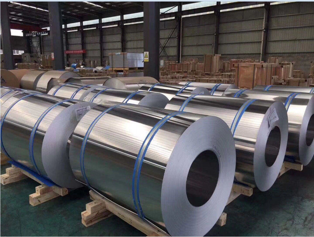 Kundenspezifisches 0,3-6 mm dickes Aluminium-Coilband für hochwertige Küchenutensilien mit robuster Seetransportfähigkeit