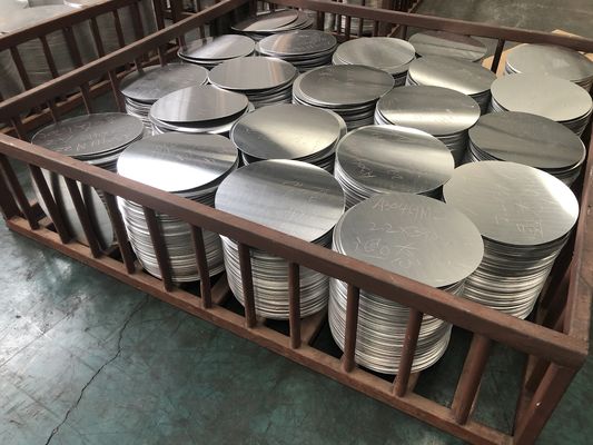 CC DC Rohstoff Aluminiumkreis 1050 1060 3003 Legierung O H18 Temperatur Maßgeschneiderte Größe Tiefe Zeichnung Disc